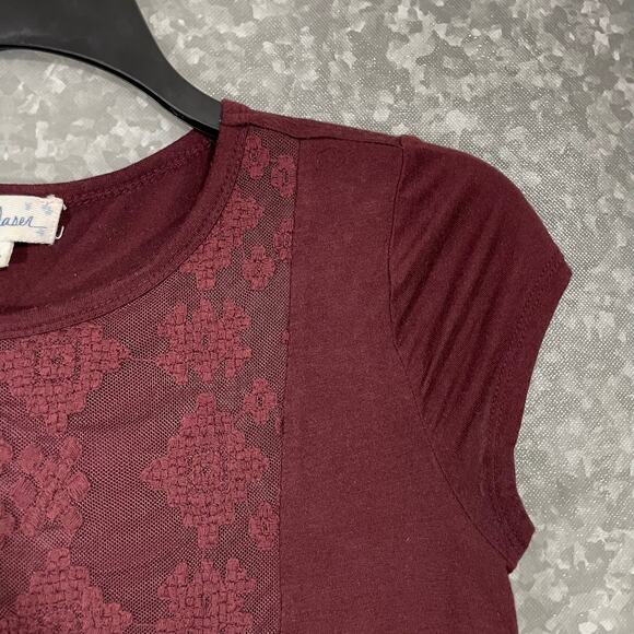 Cloud Chaser Women's Burgundy Lace Front Boho Top - Size Small - Peplum Waist - Picture 2 of 7